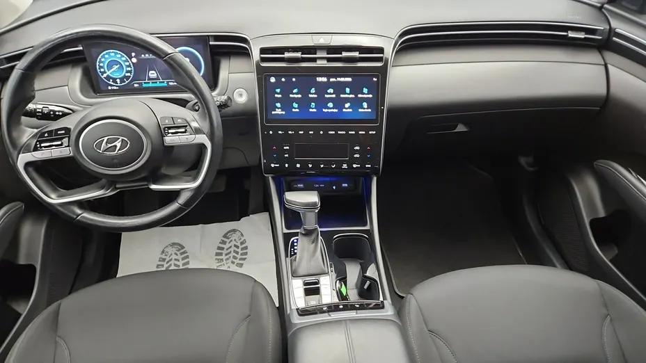 HYUNDAI Tucson -