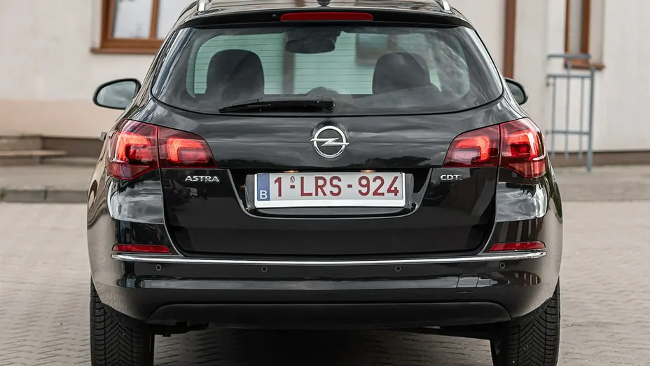 OPEL Astra -