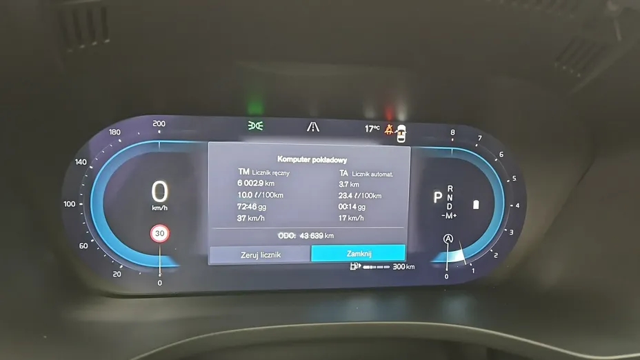 VOLVO XC60 -