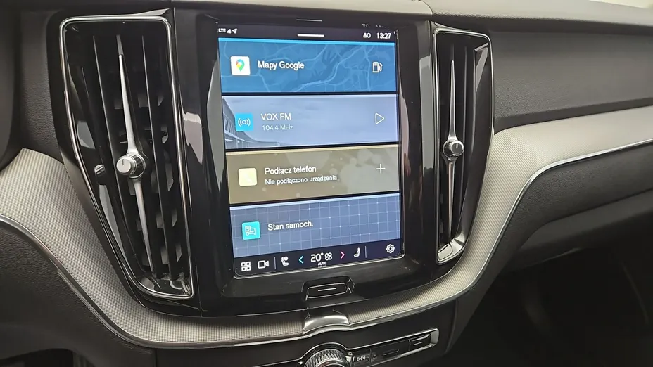 VOLVO XC60 -