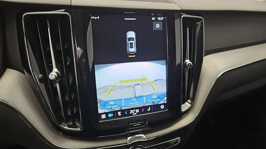 VOLVO XC60 -