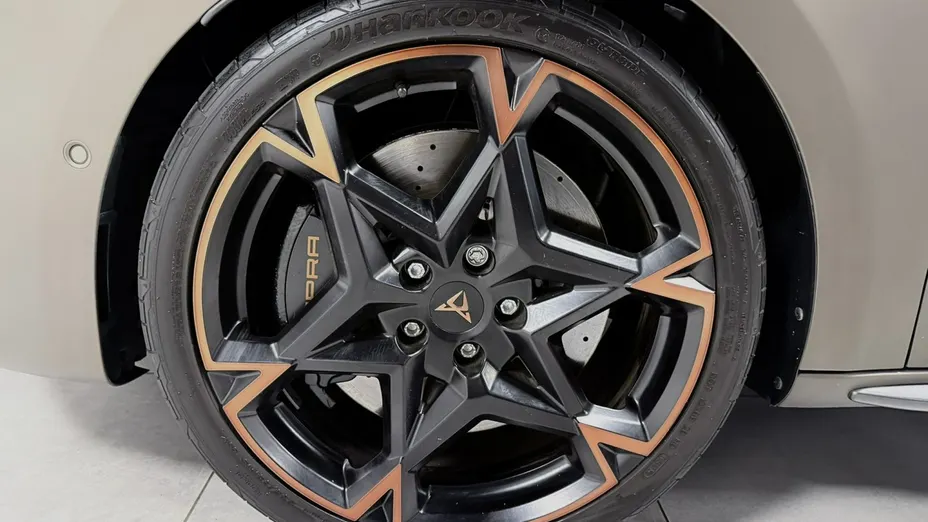 CUPRA Leon Sportstourer -