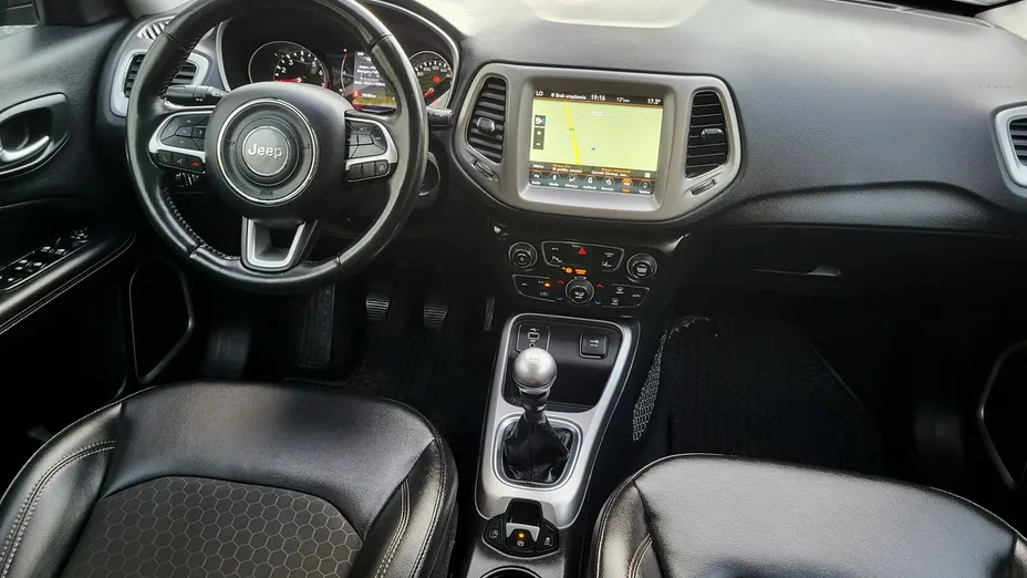 JEEP Compass -