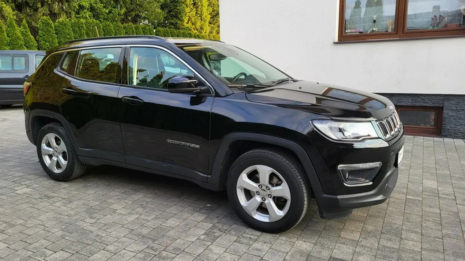 JEEP Compass -