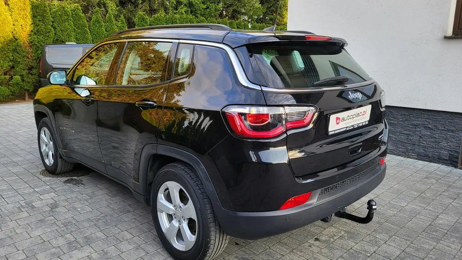 JEEP Compass -