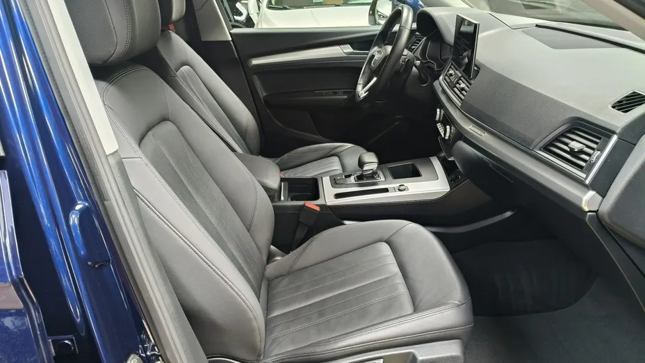 AUDI Q5 -