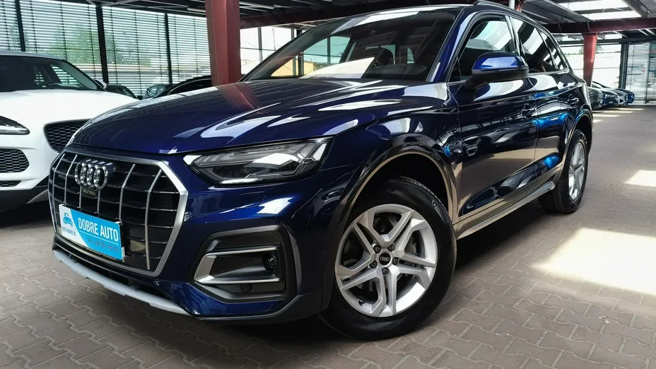 AUDI Q5 -