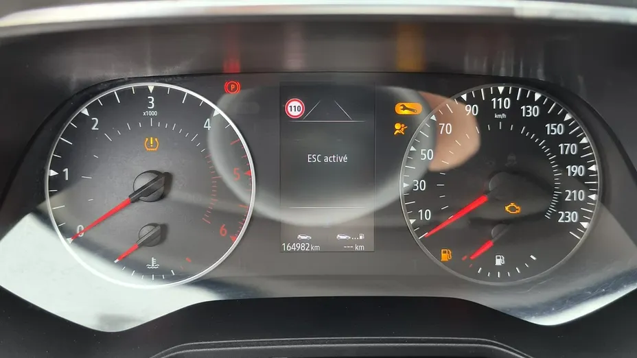 RENAULT Clio -