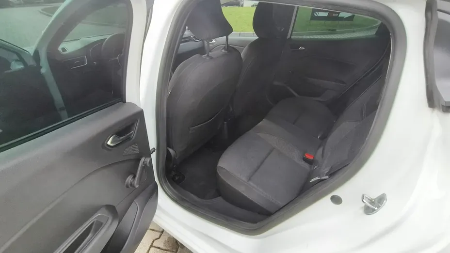 RENAULT Clio -