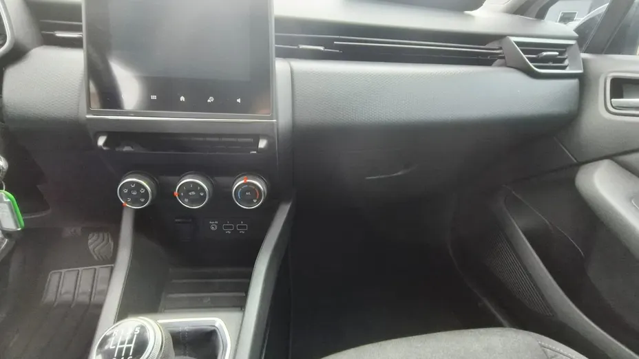 RENAULT Clio -