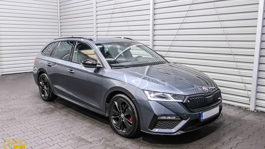SKODA Octavia -
