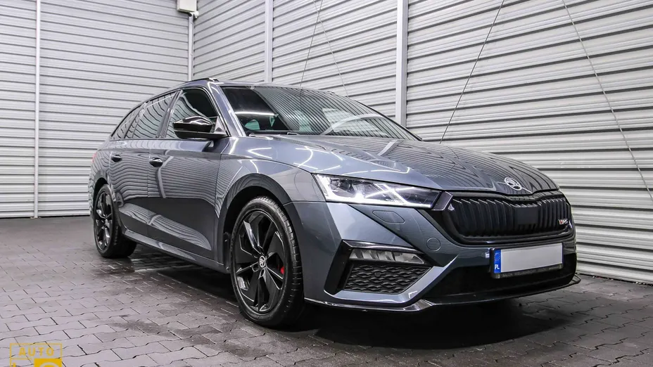 SKODA Octavia -