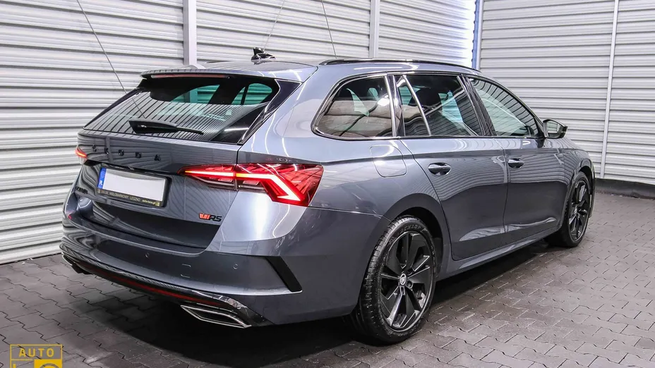 SKODA Octavia -