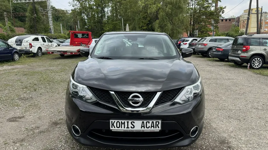 NISSAN Qashqai -