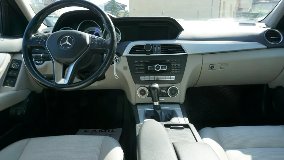 MERCEDES-BENZ C Klasa -