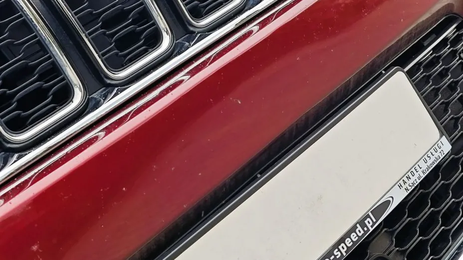 JEEP Grand Cherokee -