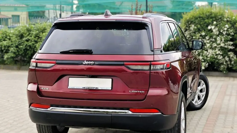 JEEP Grand Cherokee -