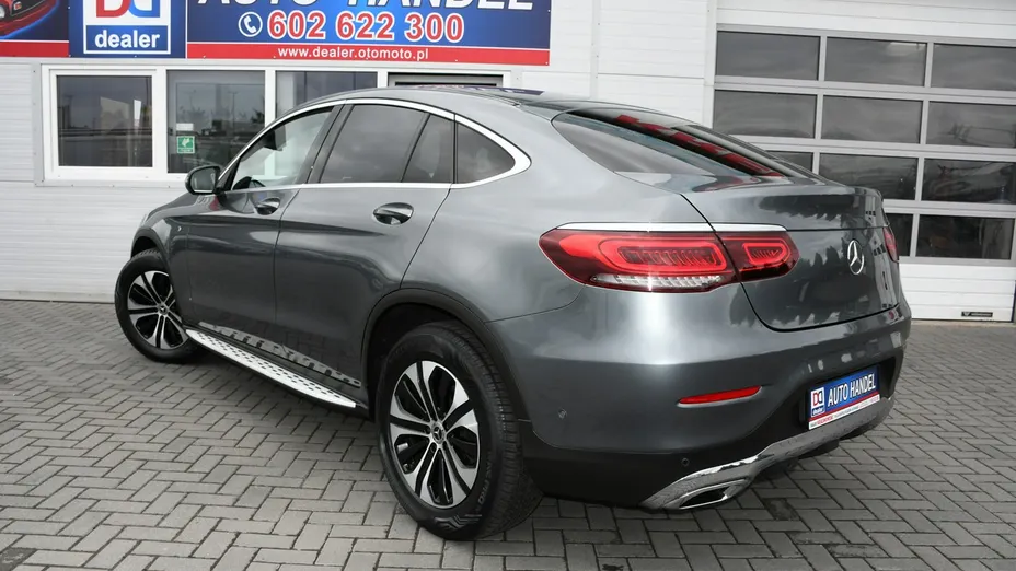 MERCEDES-BENZ GLC -