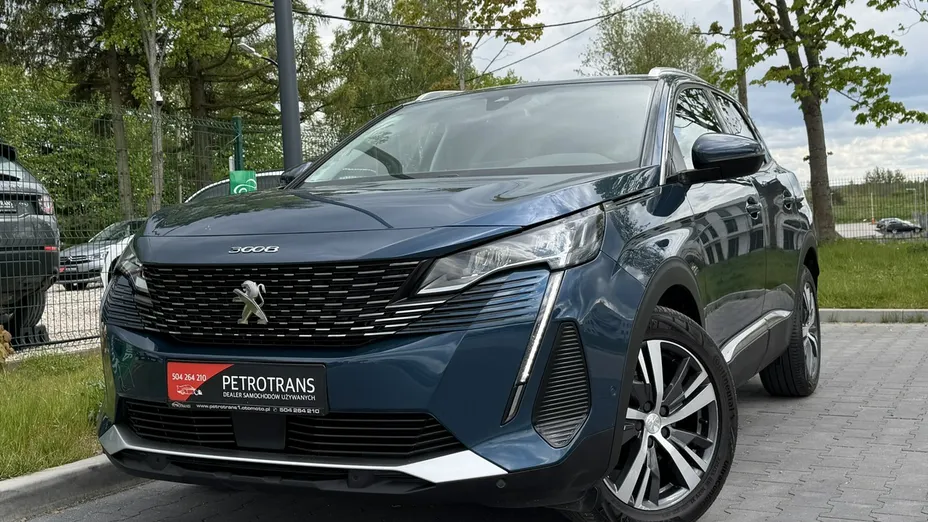 PEUGEOT 3008 -