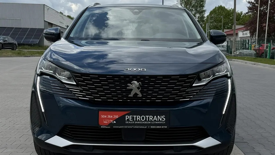 PEUGEOT 3008 -