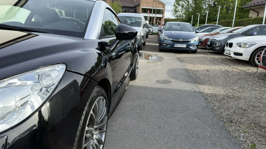 PEUGEOT RCZ -