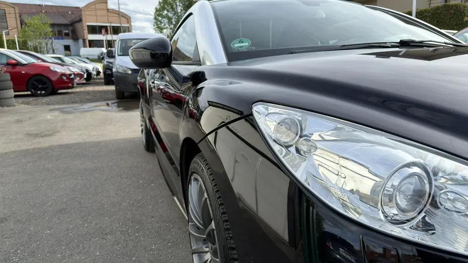 PEUGEOT RCZ -