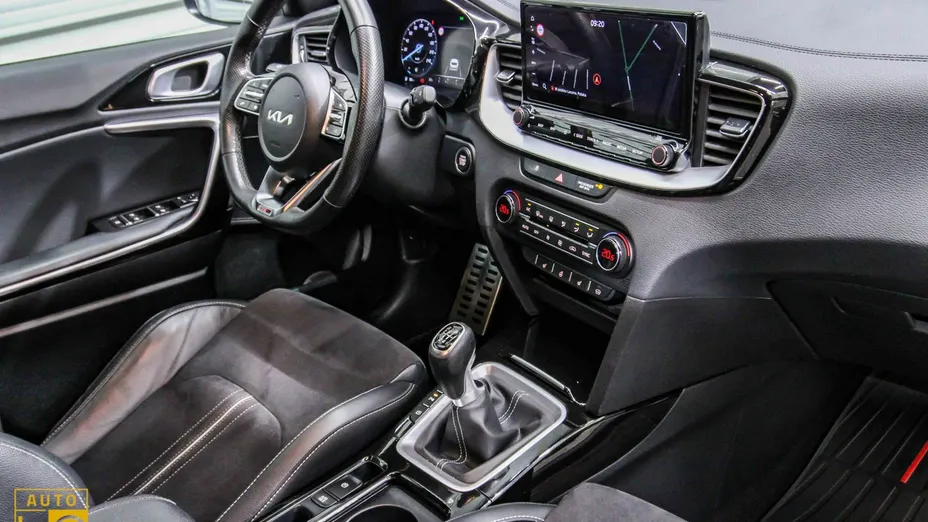 KIA ProCeed -