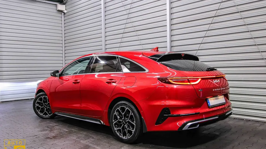 KIA ProCeed -