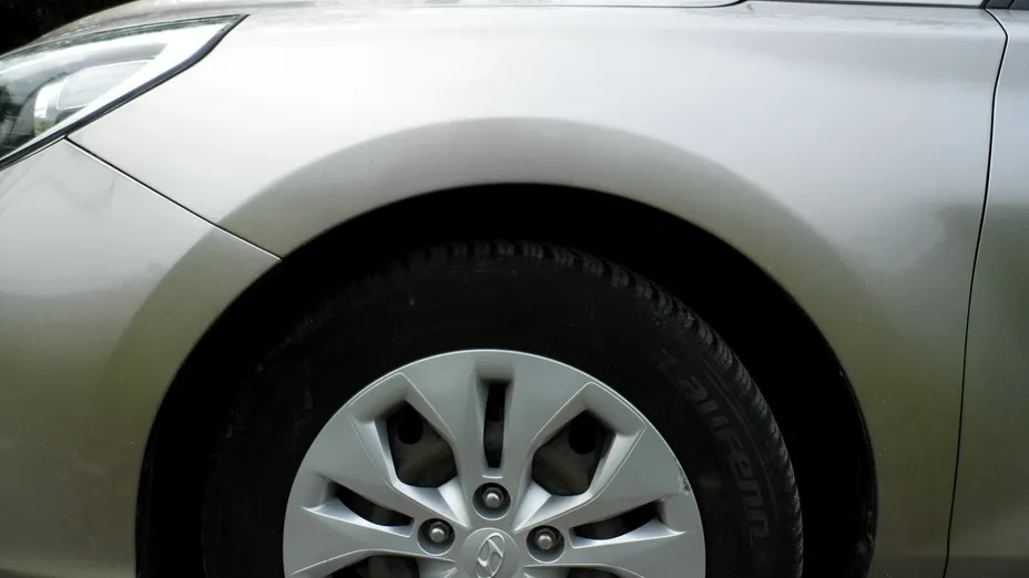HYUNDAI i30 -
