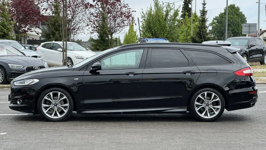 FORD Mondeo -