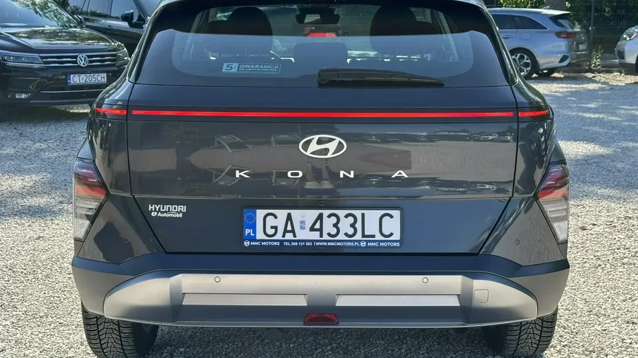 HYUNDAI Kona -