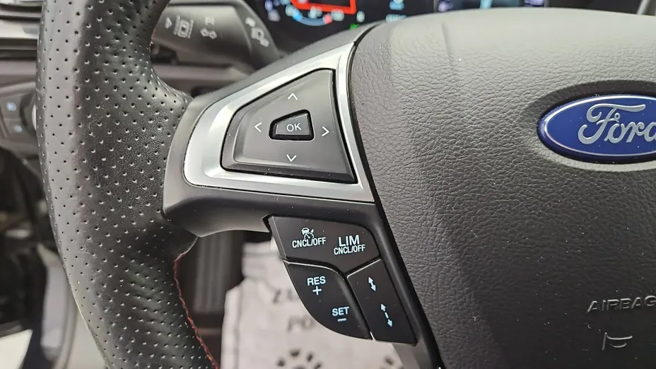 FORD Mondeo -