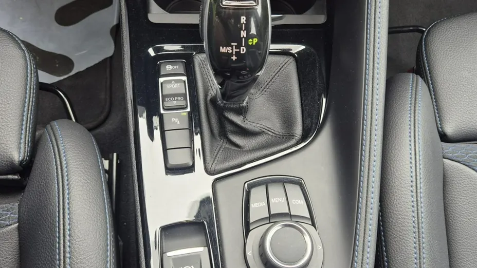 BMW iX2 -