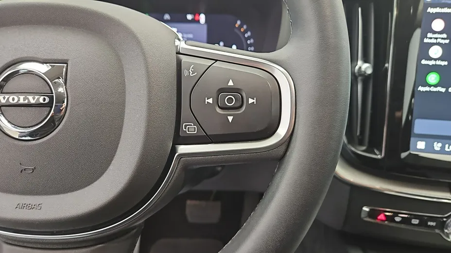 VOLVO XC60 -