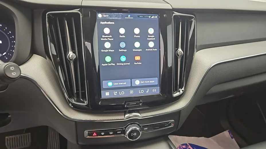 VOLVO XC60 -