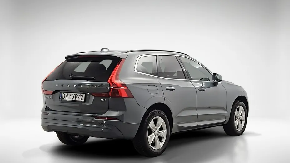 VOLVO XC60 -