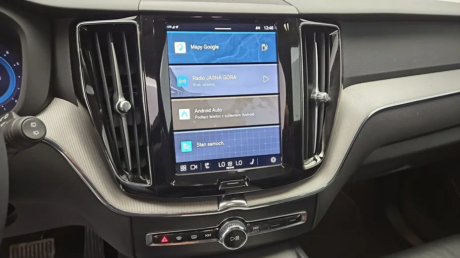 VOLVO XC60 -