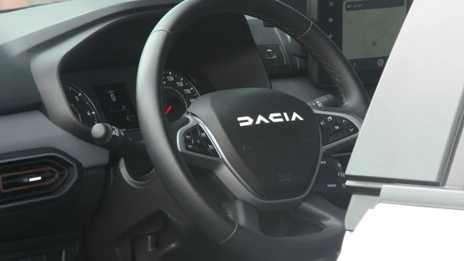 DACIA Sandero -