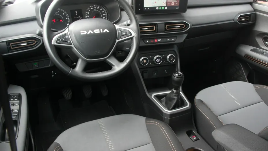 DACIA Sandero -