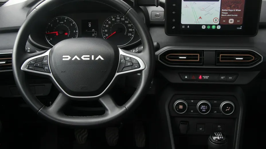 DACIA Sandero -