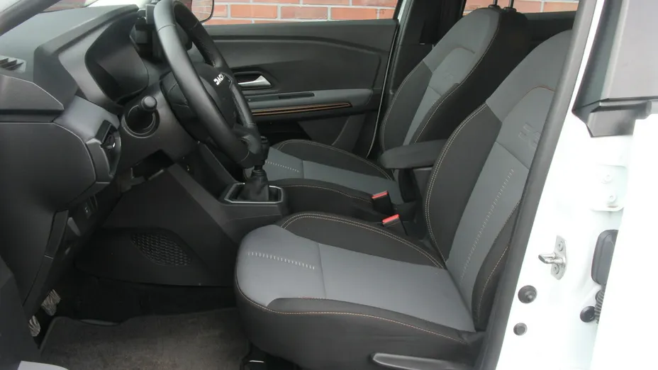 DACIA Sandero -