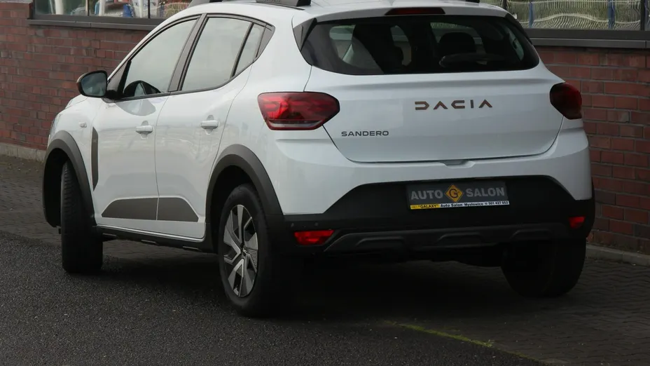 DACIA Sandero -