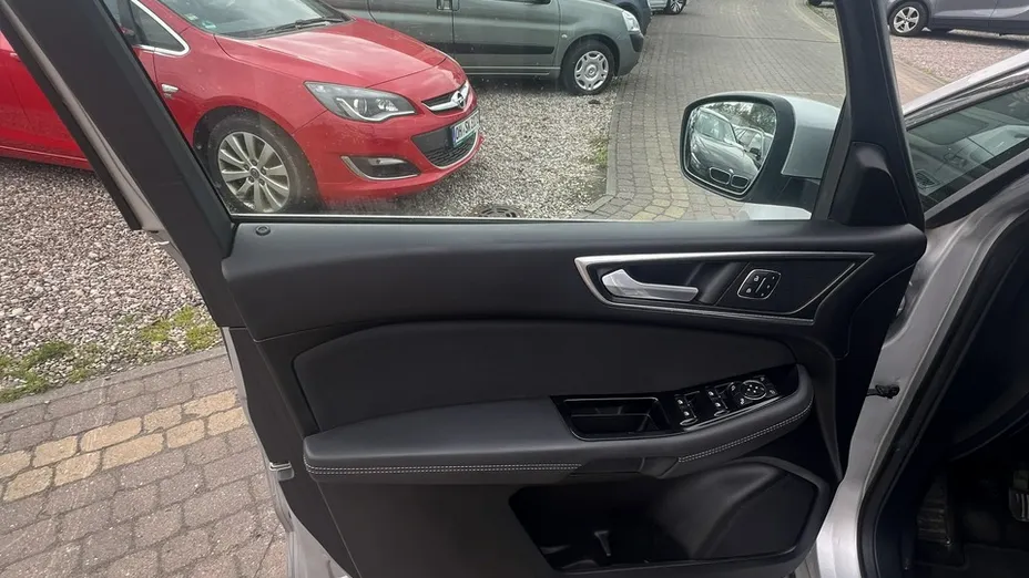 FORD S-MAX -