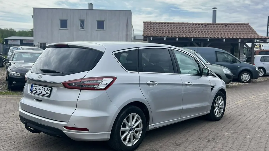 FORD S-MAX -