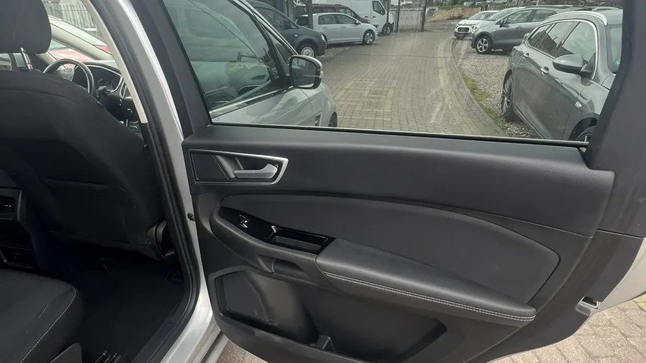 FORD S-MAX -