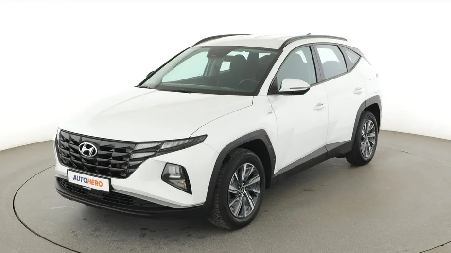 HYUNDAI Tucson -
