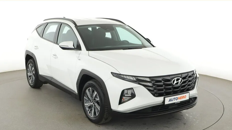 HYUNDAI Tucson -