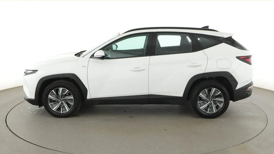 HYUNDAI Tucson -