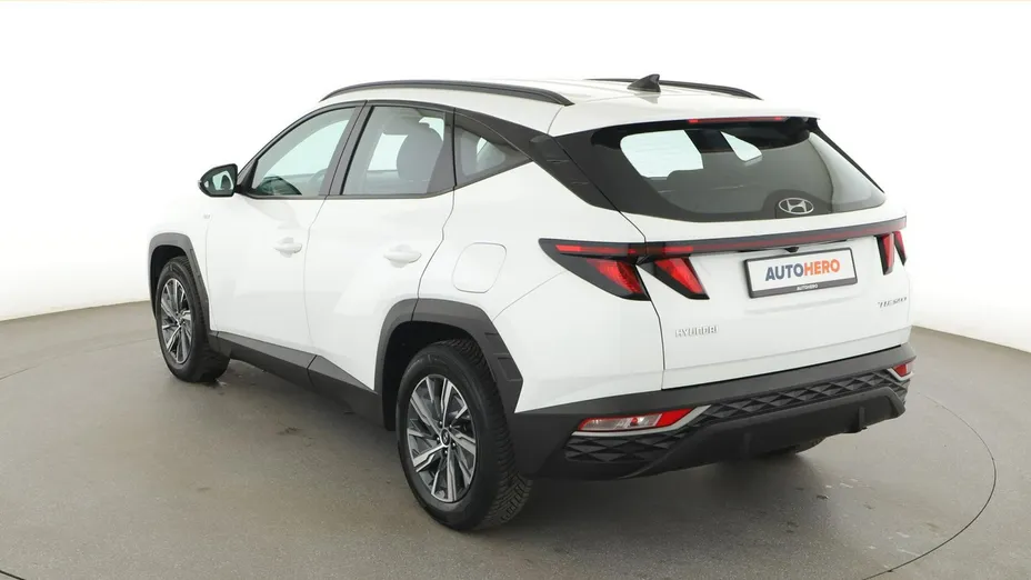 HYUNDAI Tucson -