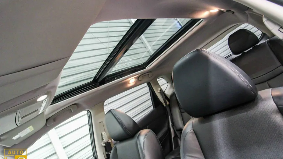 NISSAN X-Trail -